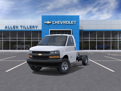 2025 Chevrolet Express Cutaway 3500 1WT