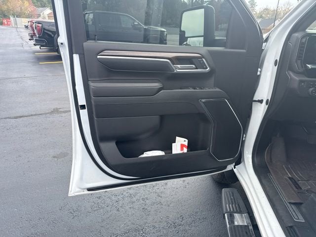 2024 Chevrolet Silverado 3500 HD Chassis Cab LT