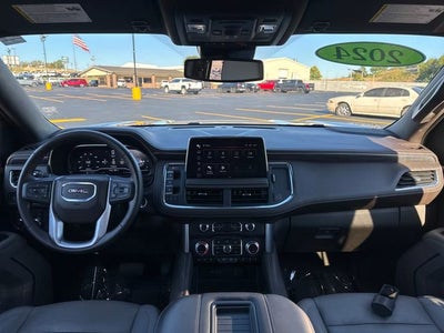 2024 GMC Yukon SLT