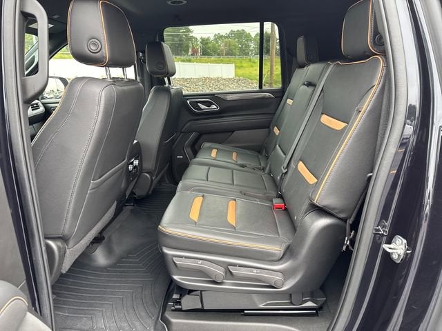 2022 GMC Yukon XL AT4