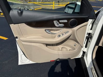 2022 Mercedes-Benz GLC GLC 300