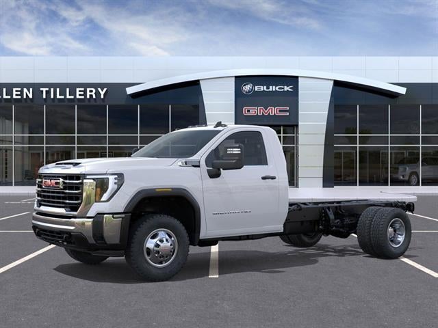 2026 GMC Sierra 3500 HD Chassis Cab Pro