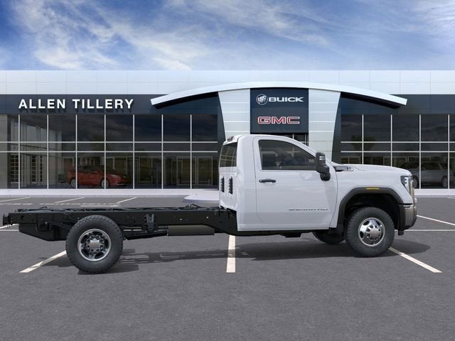 2026 GMC Sierra 3500 HD Chassis Cab Pro