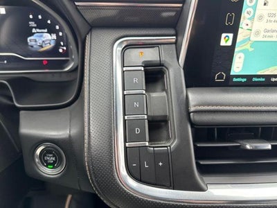 2022 GMC Yukon XL AT4