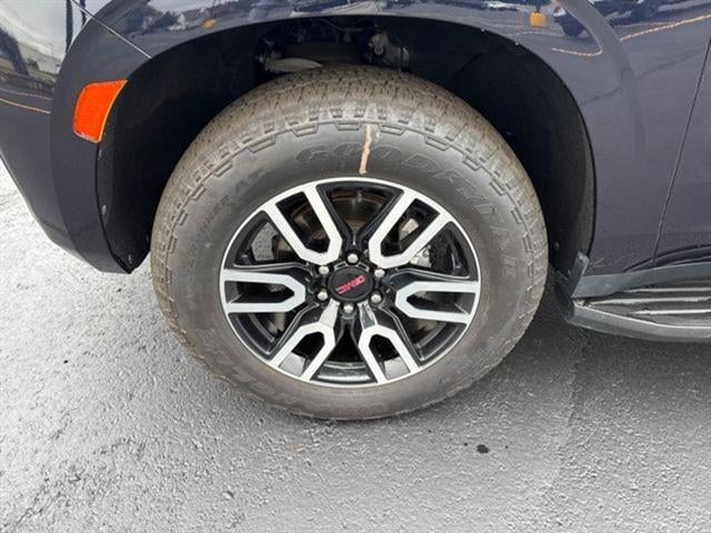 2022 GMC Yukon XL AT4