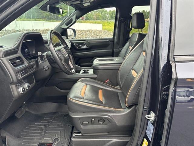 2022 GMC Yukon XL AT4