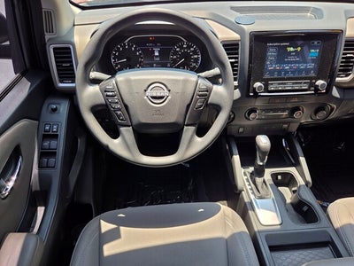2023 Nissan Frontier SV