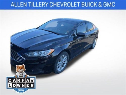 2020 Ford Fusion SE