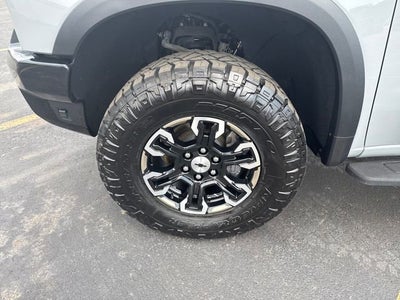 2024 Chevrolet Silverado 1500 ZR2