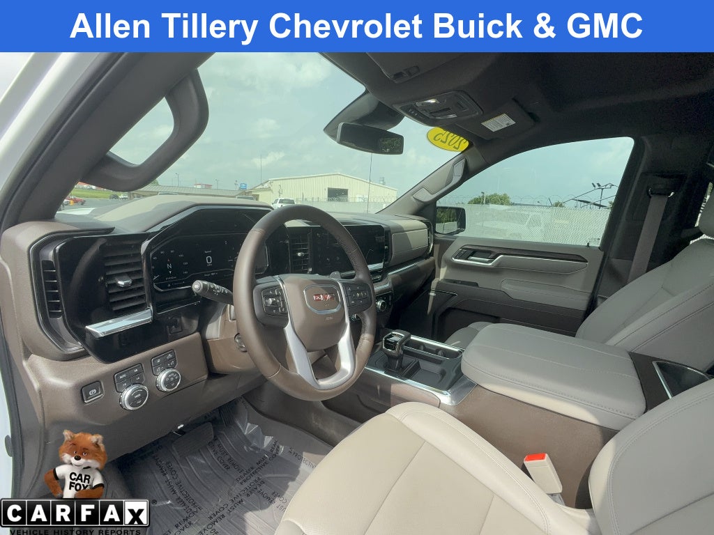 2025 GMC Sierra 1500 SLT
